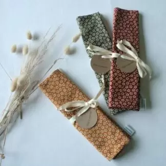 étui à couverts - petites fleurs