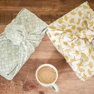 Emballage cadeau tissu